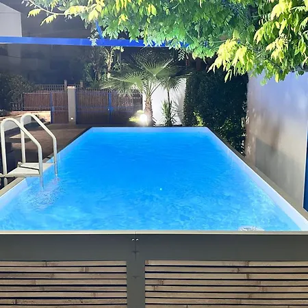 Апартаменты Aria Di Mare Карини