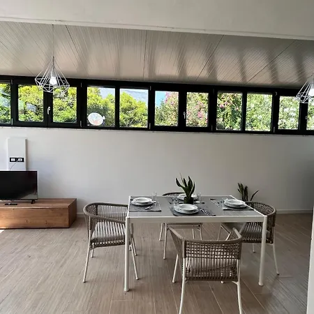 Апартаменты Aria Di Mare Карини